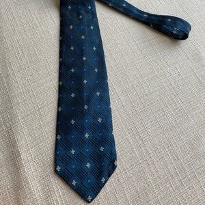Georgio Armani 100% silk tie made in Italy